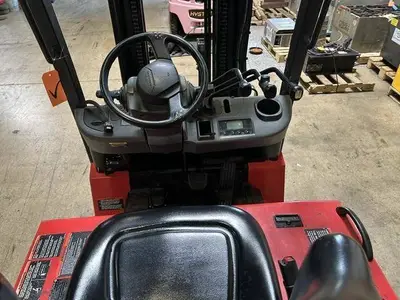Used 2019 RAYMOND 4750C50L 4-Wheel Sit down Electric Counterbalance Forklifts Illinois US | Somerset Equipment Sales #1546214