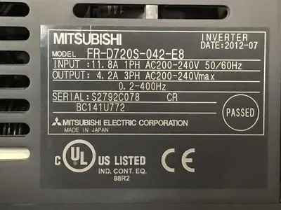 USED MITSUBISHI D700 FR-D720S-042-E8