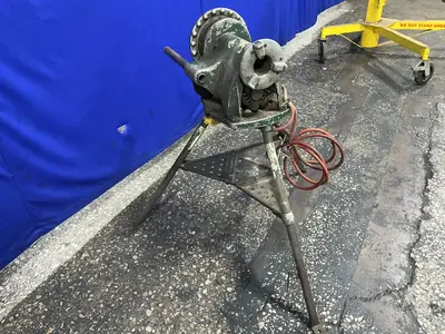 Used RIDGID 300 Pipe Threaders Ohio US | HGR 24 #1357025