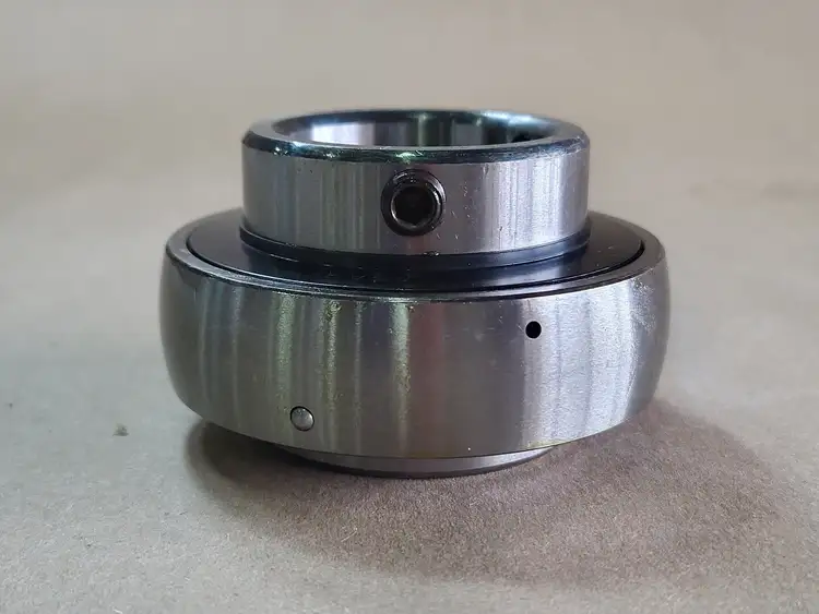 New | in-Stock AMI BEARINGS UC207-23 Bearings British Columbia CA | Lenmark #260218