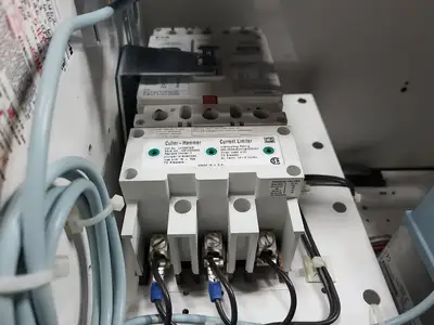USED EATON SVX004A1-5A4N1