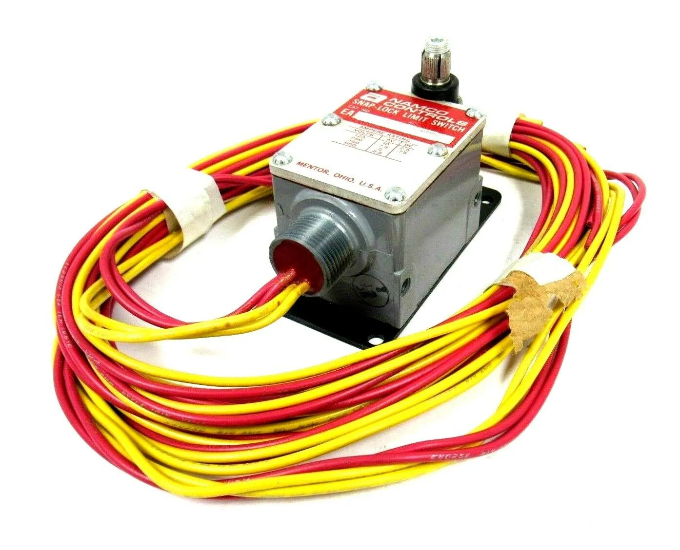 NEW NAMCO EA770-70100 LIMIT SWITCH EA77070100