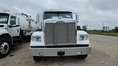 Used 2012 FREIGHTLINER CORONADO 122 SD Cab Chassis trucks Texas US | Roll Off Truck World #1491816