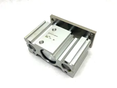 New | in-Stock SMC COMPACT GUIDE CYLINDER Misc Industrial Equipment | Maverick Industrial Sales #1112932