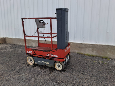 USED 2016 Skyjack SJ12