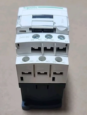 NEW Schneider Electric 040416
