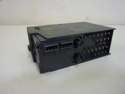 USED SIEMENS 6ES7 138-4FB03-0AB0