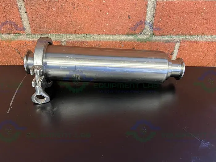 Used GLACIER TANKS STAINLESS STEEL INLINE FILTER HOUSING W/ 1.5" SANITARY FITTING Filters | Equipment Lab #486425