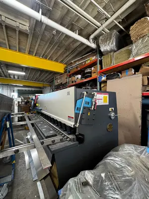 USED 2015 ACCURL QC 12Y 8 X 3200