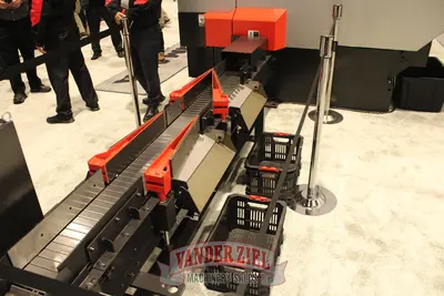 New | in-Stock 2026 AMADA VCSAW-160 Vertical Band Saws Michigan US | Vander Ziel Machinery Sales #1469324