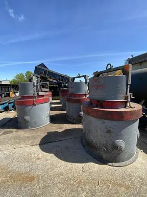 USED CHARGING BUCKETS