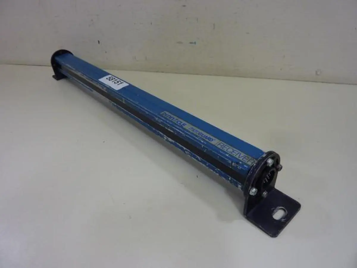 USED PINNACLE SYSTEMS INC MG-20-OF-AU