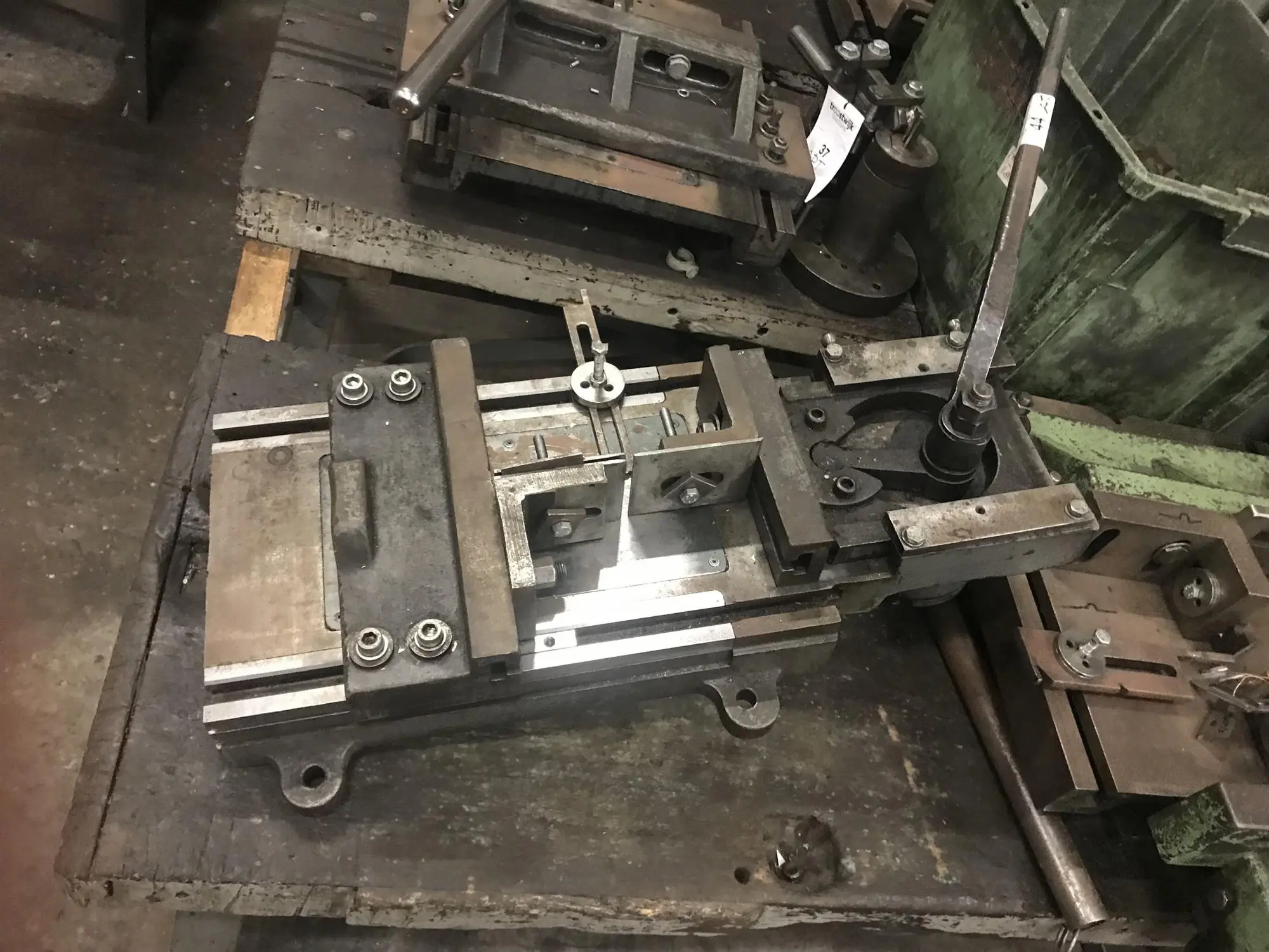 USED ZM MANUAL BENDER