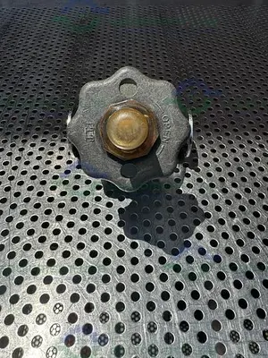 USED ITT PURE FLO 1-316L-RA20MAX-CWP150 DIAPHRAGM VALVE W/ 1" SANITARY FITTING