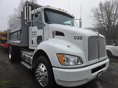 USED 2020 KENWORTH T270