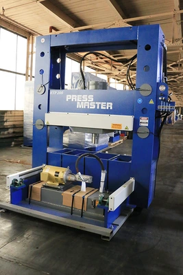 NEW Pressmaster RTP-200