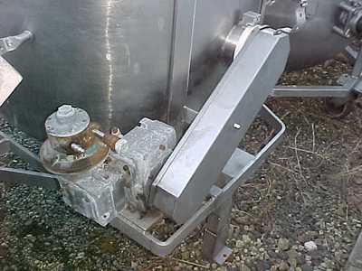 USED 200 GALLON AGITATED KETTLE 200 GALLON KETTLE