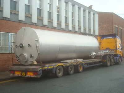 50,000L S/S Enclosed Tank