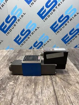 USED BOSCH REXROTH 4WRSE10Q00-32/G24K0/A1V