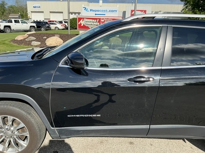 USED 2019 JEEP CHEROKEE
