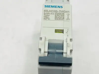 5SJ4105-7HG41 | Siemens  Miniature Circuit Breaker 1-Pole 0.5A 240V - New Other