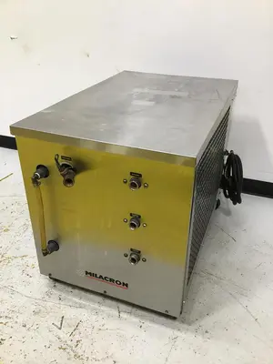 USED MILACRON CW-3