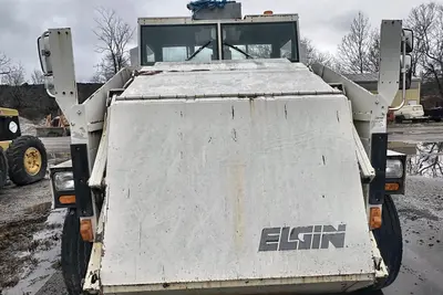 Used 1990 ELGIN SERIES P Street Sweeper Ohio US | Proxy Equipment #1385415