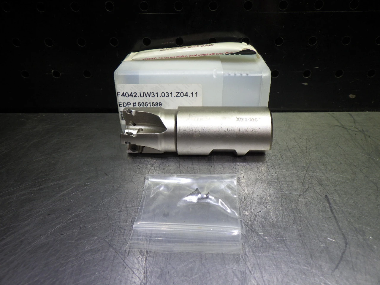 Walter 1.25" Coolant Thru Endmill 1.25" Shank F4042.UW31.031.Z04.11 (LOC3576)