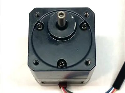 Used Oriental Motor 2-Phase Stepping Motor 4V 0.6A D.C. Motors Michigan US | Maverick Industrial Sales #1395561