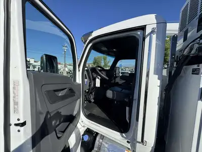 New | in-Stock 2027 KENWORTH T280 Service & Utility Trucks California US | Commerce Truck Equipment Sales #1548741