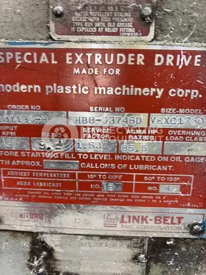 USED STERLING PLASTIC MACHINE CORP VEXC1750 EXTRUDER