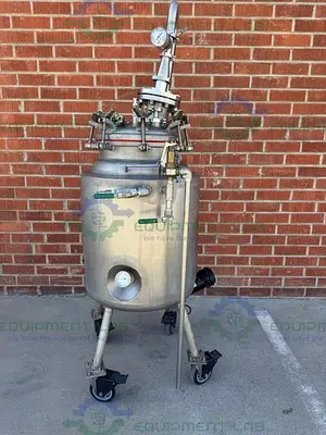 USED LETSCH 260 LITER JACKETED STAINLESS STEEL REACTOR W/ 3/4 HP BOTTOM MIXER