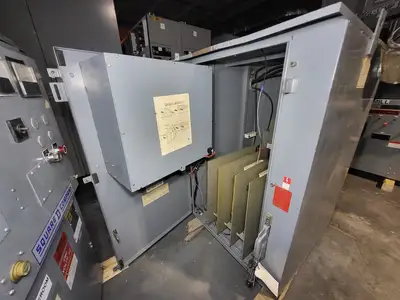 USED SQUARE D FC-20