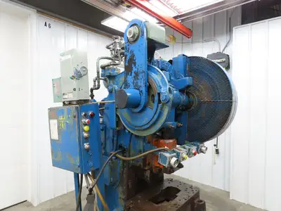 Federal Mechanical OBI Punch Press 43 Ton Air Brake Clutch 1-1/2" Stroke 7.5Hp