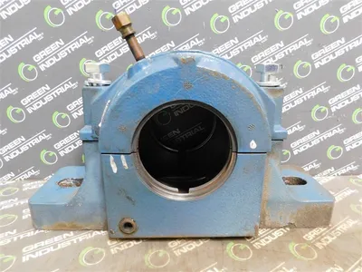 SFK SAF 517 Split Pillow Block Housing 150mm Bearing Seat Dia. Rusty Used