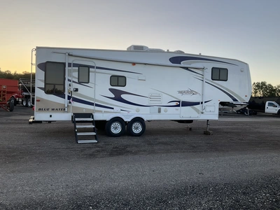 Used 2007 MAKO 29 FRBW Campers, Caravans, Motorhomes Michigan US | Miedema Asset Management Group #1437549