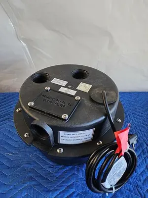 SUBMERSIBLE UTILITY PUMP MODEL 6-C1A-ML