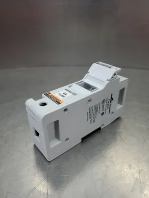 Cooper Bussmann CH30J1 600VAC 30A Fuse Holder w/LP-4SP Time Delay Fuse. 4D-20
