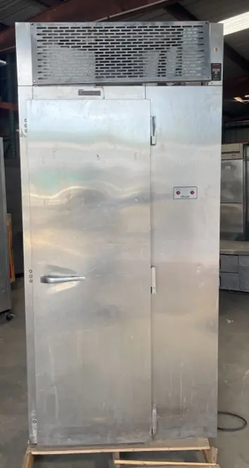 Used _UNKNOWN_ RQ134H-ZKF01 Refrigerators | Grocery Equipment Sales #1066189