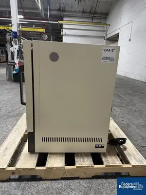 USED American Scientific American Scientific Constant Temperature Oven, Model# DN-62