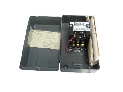 NEW SQUARE D 8502SCG2S CONTACTOR SIZE 1