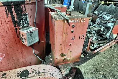Used 1999 CRAFCO EZ POUR 200D Asphalt Pavers Texas US | Proxy Equipment #1388586
