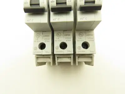 Cutler Hammer WMTC1010 1-Pole 10A Circuit Breaker Lot of 3