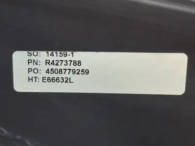 NEW KOMATSU R4273789