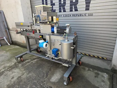 Used BAKER PERKINS MP24PH Food Extruders CZ | Perry Equipment #1307420
