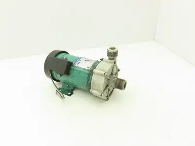 Iwaki MD-55RM Magnetic Drive Water Pump 1"Poly Plastic 220V 3PH 70 L/min