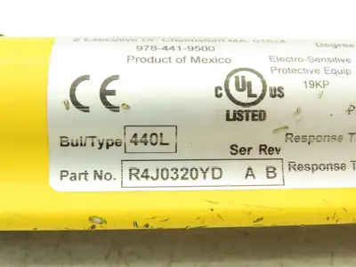 Allen Bradley 440L-R4J0320YD Light Curtain Guardmaster Transmitter Ser A Rev B