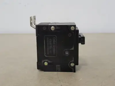 USED CUTLER-HAMMER BA215