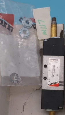NEW Camozzi 378-E11-02