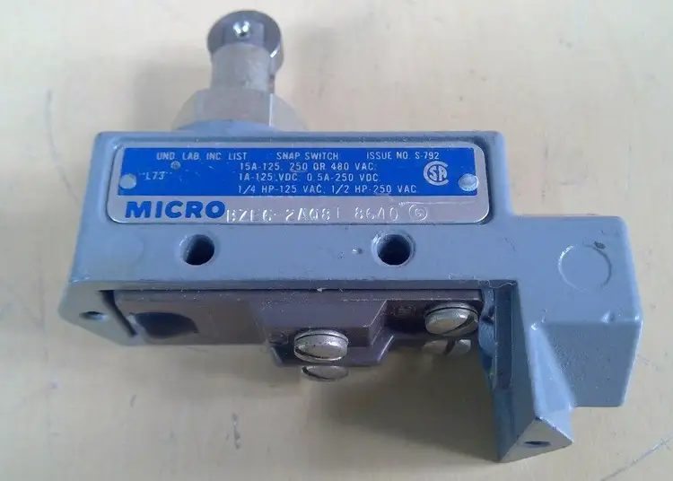 Used Micro Switch _UNKNOWN_ Relays & Switches South Carolina US | Palmetto Automation #1280954